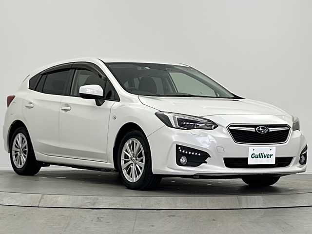 スバル インプレッサ スポーツ 1．6i－Lアイサイト 千葉県 2017(平29)年 3.5万km クリスタルホワイトP 社外７インチSDナビ（AVIC-RZ99）/・TV/CD/DVD/ブルートゥース/バックカメラ/電動パーキングブレーキ/nanoeエアコン/アイサイト/・自動ブレーキ/・レーンキープアシスト/・BSM/レーダークルーズコントロール/純正１６インチAW/ETC