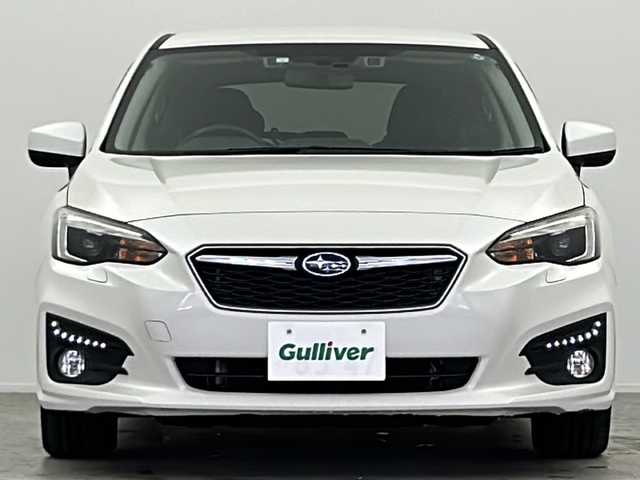 スバル インプレッサ スポーツ 1．6i－Lアイサイト 千葉県 2017(平29)年 3.5万km クリスタルホワイトP 社外７インチSDナビ（AVIC-RZ99）/・TV/CD/DVD/ブルートゥース/バックカメラ/電動パーキングブレーキ/nanoeエアコン/アイサイト/・自動ブレーキ/・レーンキープアシスト/・BSM/レーダークルーズコントロール/純正１６インチAW/ETC