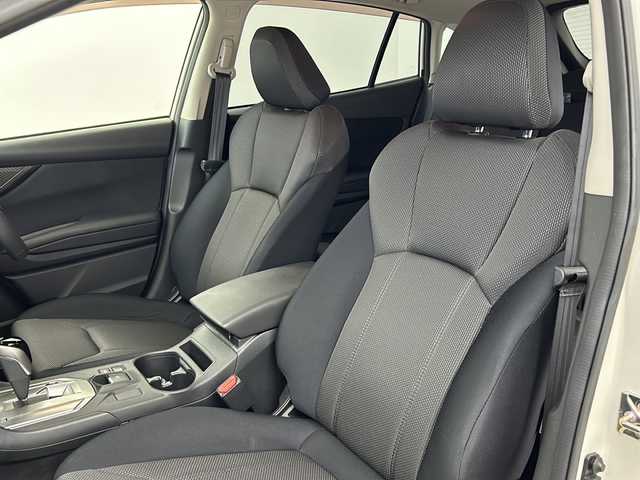 スバル インプレッサ スポーツ 1．6i－Lアイサイト 千葉県 2017(平29)年 3.5万km クリスタルホワイトP 社外７インチSDナビ（AVIC-RZ99）/・TV/CD/DVD/ブルートゥース/バックカメラ/電動パーキングブレーキ/nanoeエアコン/アイサイト/・自動ブレーキ/・レーンキープアシスト/・BSM/レーダークルーズコントロール/純正１６インチAW/ETC