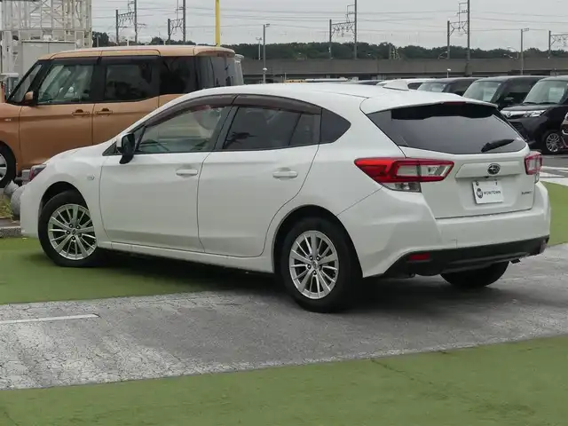 スバル インプレッサ スポーツ 1．6i－Lアイサイト 千葉県 2017(平29)年 3.5万km クリスタルホワイトP アイサイト/スバルリヤビークルディテクション/レーダークルーズコントロール/社外メモリーナビ/地デジTV/【DVD/CD再生機能　Bluetooth接続】/バックカメラ/ドライブレコーダー/革巻きステアリング/パドルシフト/ETC/LEDヘッドライト/フォグライト/純正16インチアルミホイル/サイド/カーテンエアバッグ/キーレスアクセス