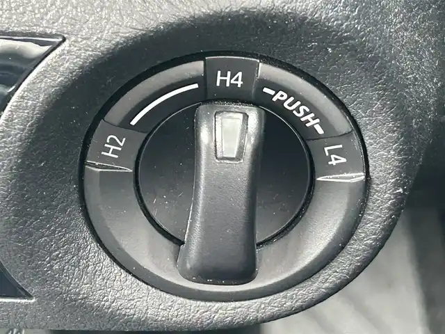 トヨタ ハイラックス Z 岩手県 2021(令3)年 7.8万km スーパーホワイトⅡ ワンオーナー/トヨタセーフティセンス　/純正SDナビ(型式NSZT-W68T）/(CD、DVD、BT、HDMI)/フルセグTV　/バックカメラ　/レーダークルーズコントロール/ETC2.0　/ドライブレコーダー　/スマートキー×２　/スペアキー/ドアバイザー/フロアマット/DAC　/保証書　取説　ナビ取説
