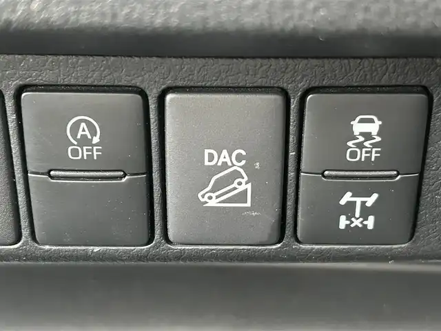 トヨタ ハイラックス Z 岩手県 2021(令3)年 7.8万km スーパーホワイトⅡ ワンオーナー/トヨタセーフティセンス　/純正SDナビ(型式NSZT-W68T）/(CD、DVD、BT、HDMI)/フルセグTV　/バックカメラ　/レーダークルーズコントロール/ETC2.0　/ドライブレコーダー　/スマートキー×２　/スペアキー/ドアバイザー/フロアマット/DAC　/保証書　取説　ナビ取説