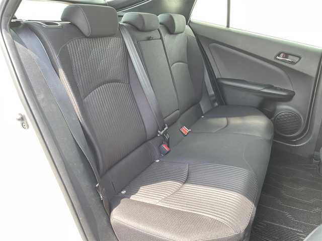トヨタ プリウス A 福岡県 2020(令2)年 3.1万km スーパーホワイトⅡ 純正ナビ（ＮＳＺＴ－Ｗ６８Ｔ）/フルセグTV/CD/DVD/BT/SD/バックカメラ/PCS/ＬＤＡ/クリアランスソナー/ＰＫＳＢ/ＢＳＭ/レーダークルーズコントロール/ビルトインETC2.0/パーキングアシスト/ＨＵＤ/D席パワーシート/LEDオートライト/フォグランプ/スマートキー/プッシュスタート