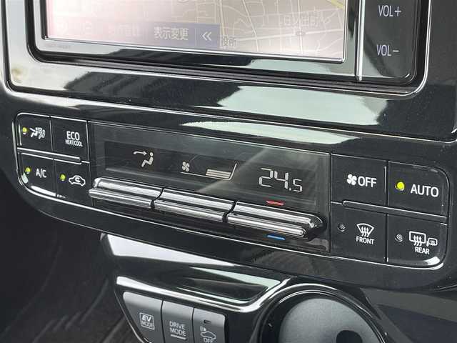 トヨタ プリウス A 福岡県 2020(令2)年 3.1万km スーパーホワイトⅡ 純正ナビ（ＮＳＺＴ－Ｗ６８Ｔ）/フルセグTV/CD/DVD/BT/SD/バックカメラ/PCS/ＬＤＡ/クリアランスソナー/ＰＫＳＢ/ＢＳＭ/レーダークルーズコントロール/ビルトインETC2.0/パーキングアシスト/ＨＵＤ/D席パワーシート/LEDオートライト/フォグランプ/スマートキー/プッシュスタート
