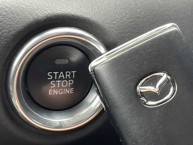 マツダ ＣＸ－５ 20S プロアクティブ 愛知県 2020(令2)年 2.7万km ジェットブラックマイカ 衝突被害軽減ブレーキ/純正7インチSDナビ　SD無し/全方位カメラ/レーダークルーズコントロール/シートヒーター/フルセグTV/CD DVD/Bluetooth/バックカメラ/電動リアゲート/パワーシート/ヘッドアップディスプレイ/コーナーセンサー/純正アルミホイール/ブラインドスポットモニター/LEDヘッドライト/パドルシフト/ステアリングヒーター/ETC/ステアリングスイッチ/スマートキー/プッシュスタート