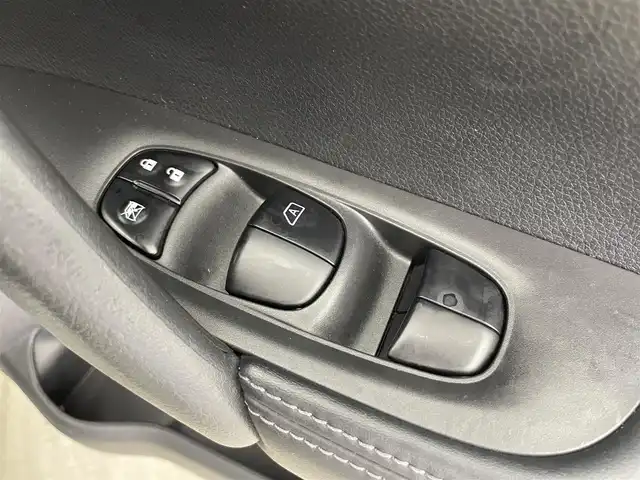 日産 エクストレイル 20Xi 富山県 2020(令2)年 4万km ブリリアントホワイトパール 4WD/社外ナビ（DVD bluetooth）/フルセグTV/HDMI端子/360度カメラ/前後コーナーセンサー/ETC/前後席シートヒーター /プロパイロット/エマージェンシーブレーキ/レーンキープ/ブラインドスポット/パワーバックドア（フットオープン可）/スマートキー＋プッシュスタート/LEDヘッドライト、フォグ/ルーフレール/デジタルインナーミラー/オートホールド /純正マット・バイザー