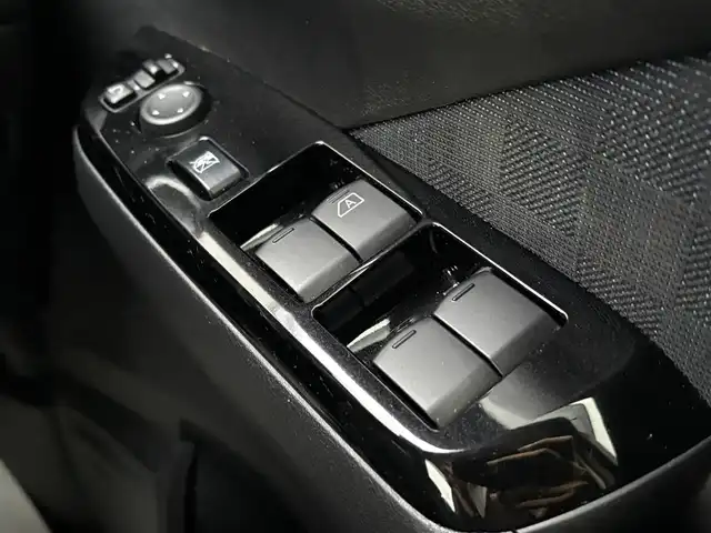 日産 デイズ HWS X プロパイロットED 岩手県 2019(平31)年 6.8万km オーシャンブルーP 禁煙車/4WD/全方位カメラ/プロパイロット/前席シートヒーター/純正9インチナビ/→フルセグTV/Bluetooth/CD/DVD/FM/AM/ステアリングスイッチ/バックカメラ/電子パーキング/オートブレーキホールド/コーナーセンサー/オートライト/LEDヘッドライト/フォグライト/〇プッシュスタート/〇電動格納ミラー/〇ウィンカーミラー/〇ドアバイザー/〇フロアマット/〇シガーソケット/〇スマートキー/レーダー探知機/スペアキー/前後ドライブレコーダー/冬タイヤ社外AW車載/→6mm×4本