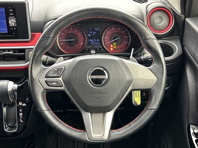 ダイハツ キャスト スポーツ SAⅡ 愛知県 2015(平27)年 3.6万km ブラックマイカメタリック 純正ナビ/・Ｂｌｕｅｔｏｏｔｈ/・ＤＶＤ/・SD音楽録音/バックカメラ/運転席シートヒーター/前方ドラレコ/ＥＴＣ/衝突軽減/レーンキープアシスト/オートハイビーム/ＭＯＭＯステアリング/フォグランプ