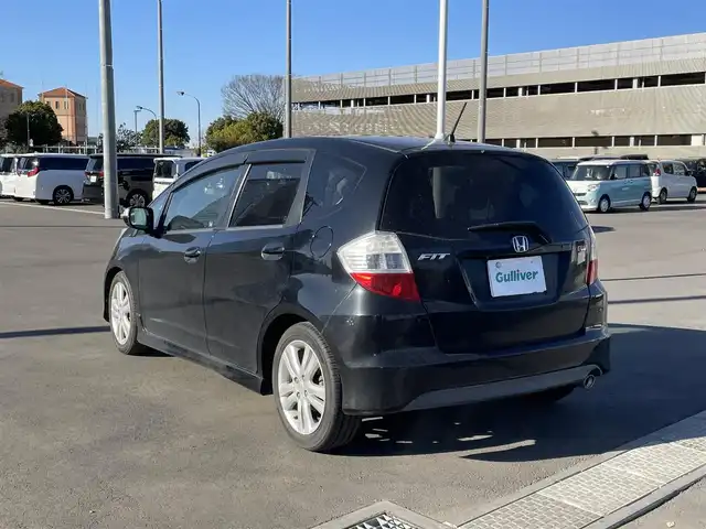 ホンダ フィット RS ハイウェイ エディション 千葉県 2009(平21)年 12.4万km クリスタルブラックパール 純正HDDナビ/　CD/フルセグTV/ビルトインETC/スマートキー/バックカメラ/電動格納ミラー/純正AW