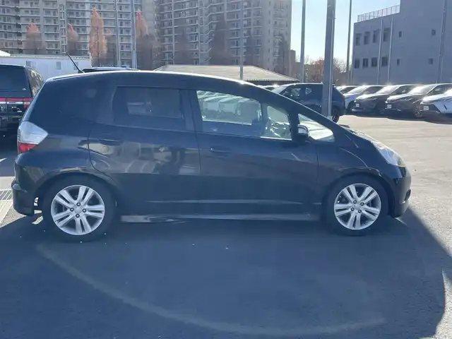 ホンダ フィット RS ハイウェイ エディション 千葉県 2009(平21)年 12.4万km クリスタルブラックパール 純正HDDナビ/　CD/フルセグTV/ビルトインETC/スマートキー/バックカメラ/電動格納ミラー/純正AW