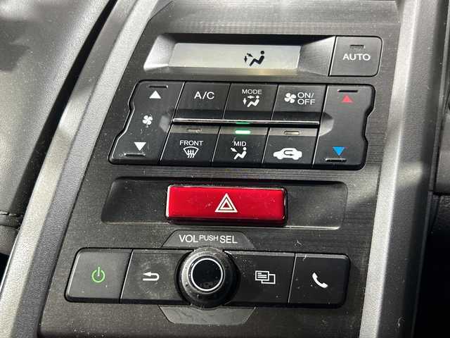 ホンダ Ｓ６６０ α 神奈川県 2018(平30)年 8.2万km プレミアムスターホワイトP 純正ナビ/Ｂｌｕｅｔｏｏｔｈ/バックカメラ/ＨＫＳ車高調/ＣＴＢＡ/革調シートカバー/ハーフレザーシート/純正アルミホイール/６速ＭＴ/クルーズコントロール/プッシュスタート/スマートキー/新車時保証書/取扱説明書/スペアキー