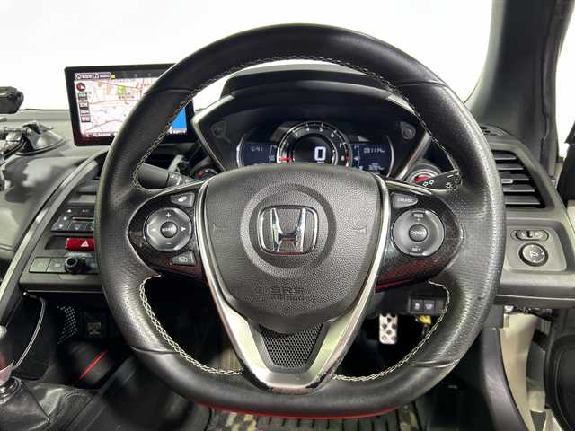 ホンダ Ｓ６６０ α 神奈川県 2018(平30)年 8.2万km プレミアムスターホワイトP 純正ナビ/Ｂｌｕｅｔｏｏｔｈ/バックカメラ/ＨＫＳ車高調/ＣＴＢＡ/革調シートカバー/ハーフレザーシート/純正アルミホイール/６速ＭＴ/クルーズコントロール/プッシュスタート/スマートキー/新車時保証書/取扱説明書/スペアキー