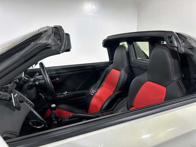 ホンダ Ｓ６６０ α 神奈川県 2018(平30)年 8.2万km プレミアムスターホワイトP 純正ナビ/Ｂｌｕｅｔｏｏｔｈ/バックカメラ/ＨＫＳ車高調/ＣＴＢＡ/革調シートカバー/ハーフレザーシート/純正アルミホイール/６速ＭＴ/クルーズコントロール/プッシュスタート/スマートキー/新車時保証書/取扱説明書/スペアキー