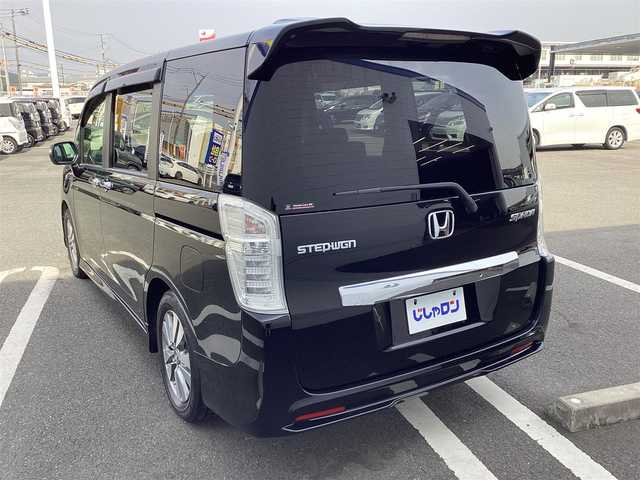 ホンダ ステップワゴン スパーダ Z 大阪府 2014(平26)年 9.5万km プレミアムスパークルブラックパール (株)IDOMが運営する【じしゃロン熊本店】の自社ローン専用車両になります。こちらは現金またはオートローンご利用時の価格です。自社ローンご希望の方は別途その旨お申付け下さい　/純正ナビ/バックカメラ/フルセグテレビ/DVD/CD/Bluetooth接続/ビルトインETC/両側パワースライドドア/クルーズコントロール/HIDヘッドライト/オートライト/純正アルミホイール/スマートキー/スペアキー