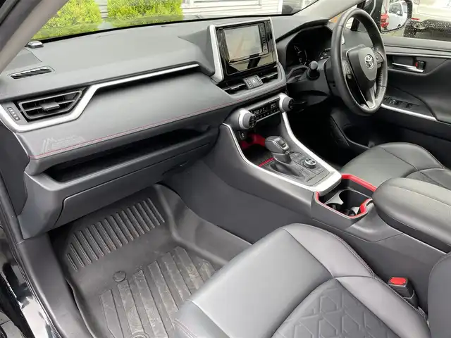トヨタ ＲＡＶ４ アドベンチャー オフロードPKG 岩手県 2021(令3)年 2.6万km アティチュードブラックマイカ 4WD/プリクラッシュセーフティー/社外SDナビ/フルセグTV/BT/DVD/バックカメラ/レーダークルーズコントロール/純正LEDヘッドライト/純正フォグランプ/バックフォグランプ/オートハイビーム/黒レザーシート/前後カメラドライブレコーダー/スマートキー/ETC/保証書/取扱説明書