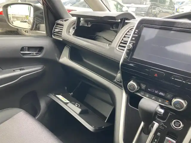 日産 セレナ ハイウェイスター プロパイロットED 静岡県 2017(平29)年 8万km マルーンレッド 2トーン エマージェンシーブレーキ/日産オリジナル9型ナビ（MM516D-L）/  ラジオ CD DVD SD Blu-ray Bluetooth/フルセグTV/フリップダウンモニター/前方ドライブレコーダー/ETC2.0/バックモニター/プロパイロット/両側パワースライドドア/電動パーキングブレーキ/オートブレーキホールド/レーンキープアシスト/LEDオートヘッドライト/フロントフォグランプ/リアロールサンシェード/純正16インチアルミホイール/純正フロアマット/インテリジェントキー×2本