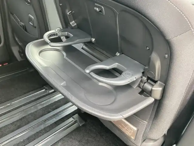 日産 セレナ ハイウェイスター プロパイロットED 静岡県 2017(平29)年 8万km マルーンレッド 2トーン エマージェンシーブレーキ/日産オリジナル9型ナビ（MM516D-L）/  ラジオ CD DVD SD Blu-ray Bluetooth/フルセグTV/フリップダウンモニター/前方ドライブレコーダー/ETC2.0/バックモニター/プロパイロット/両側パワースライドドア/電動パーキングブレーキ/オートブレーキホールド/レーンキープアシスト/LEDオートヘッドライト/フロントフォグランプ/リアロールサンシェード/純正16インチアルミホイール/純正フロアマット/インテリジェントキー×2本