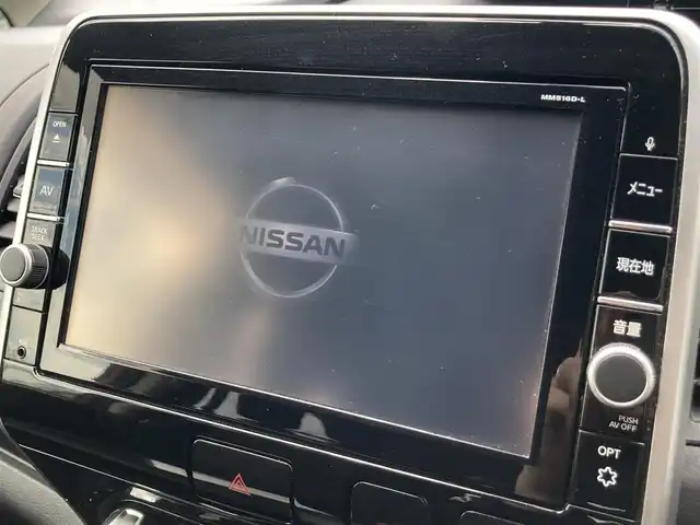 日産 セレナ ハイウェイスター プロパイロットED 静岡県 2017(平29)年 8万km マルーンレッド 2トーン エマージェンシーブレーキ/日産オリジナル9型ナビ（MM516D-L）/  ラジオ CD DVD SD Blu-ray Bluetooth/フルセグTV/フリップダウンモニター/前方ドライブレコーダー/ETC2.0/バックモニター/プロパイロット/両側パワースライドドア/電動パーキングブレーキ/オートブレーキホールド/レーンキープアシスト/LEDオートヘッドライト/フロントフォグランプ/リアロールサンシェード/純正16インチアルミホイール/純正フロアマット/インテリジェントキー×2本