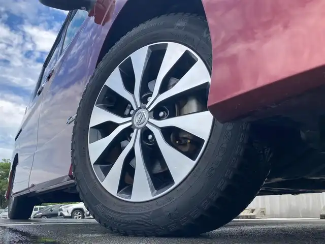 日産 セレナ ハイウェイスター プロパイロットED 静岡県 2017(平29)年 8万km マルーンレッド 2トーン エマージェンシーブレーキ/日産オリジナル9型ナビ（MM516D-L）/  ラジオ CD DVD SD Blu-ray Bluetooth/フルセグTV/フリップダウンモニター/前方ドライブレコーダー/ETC2.0/バックモニター/プロパイロット/両側パワースライドドア/電動パーキングブレーキ/オートブレーキホールド/レーンキープアシスト/LEDオートヘッドライト/フロントフォグランプ/リアロールサンシェード/純正16インチアルミホイール/純正フロアマット/インテリジェントキー×2本