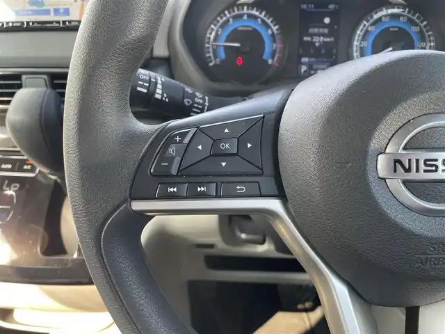 日産 ルークス X 滋賀県 2021(令3)年 3.6万km ホワイトパール 禁煙車/社外ナビ/ＣＤ／Ｂｌｕｅｔｏｏｔｈ/アラウンドビューモニター/ＥＴＣ/片側パワースライドドア/衝突軽減ブレーキ/プッシュスタート/スマートキー/後席サーキュレーター/オートライト