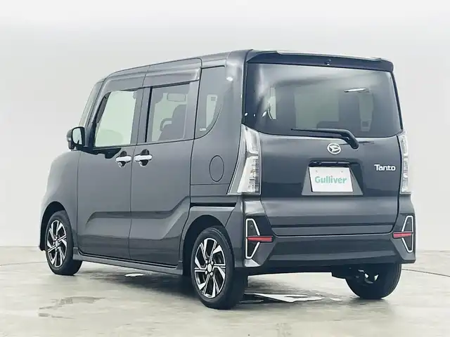 ダイハツ タント カスタム X 福島県 2021(令3)年 3.9万km ブラックマイカメタリック スマートアシスト/・衝突警報機能/・衝突回避ブレーキ機能/・ブレーキ制御付誤発進抑制機能/・車線逸脱警報機能/・先行車発進お知らせ機能/・標識認識機能/・オートハイビーム/純正メモリナビ/・型番：NMZK-W71D/・フルセグTV/BT/CD/DVD/・バックカメラ/・アラウンドビューモニター/・ETC/・ドライブレコーダー/両側パワースライドドア/コーナーセンサー/アイドリングストップ/ステアリングリモコン/ハーフレザーシート/・D+N席シートヒーター/プッシュスタート/・スマートキー/・スペアキー1本/電動格納ミラー/・ウィンカーミラー/純正フロアマット/純正14インチアルミ/ドアバイザー