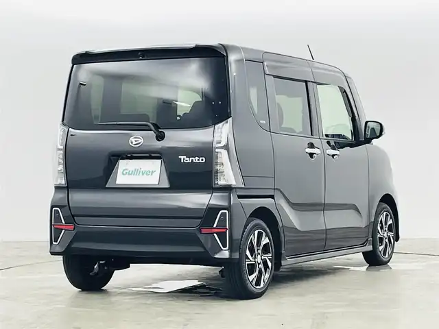 ダイハツ タント カスタム X 福島県 2021(令3)年 3.9万km ブラックマイカメタリック スマートアシスト/・衝突警報機能/・衝突回避ブレーキ機能/・ブレーキ制御付誤発進抑制機能/・車線逸脱警報機能/・先行車発進お知らせ機能/・標識認識機能/・オートハイビーム/純正メモリナビ/・型番：NMZK-W71D/・フルセグTV/BT/CD/DVD/・バックカメラ/・アラウンドビューモニター/・ETC/・ドライブレコーダー/両側パワースライドドア/コーナーセンサー/アイドリングストップ/ステアリングリモコン/ハーフレザーシート/・D+N席シートヒーター/プッシュスタート/・スマートキー/・スペアキー1本/電動格納ミラー/・ウィンカーミラー/純正フロアマット/純正14インチアルミ/ドアバイザー