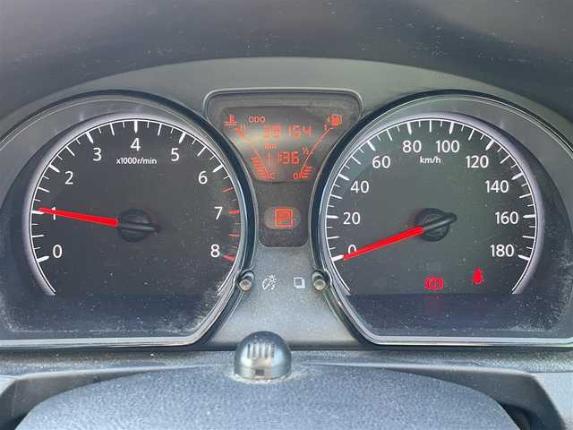 日産 ノート X ブラックアロー 福岡県 2018(平30)年 4万km オリーブグリーン/スーパーブラック 2トーン 前後コーナーセンサー/自動ブレーキ/レーンキープアシスト/プッシュスタートボタン/スマートキー/純正HDDナビ/ワンセグTV/USB接続/バックカメラ/Bluetoothオーディオ/純正フロアマット/純正アルミホイール