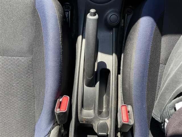 日産 ノート X ブラックアロー 福岡県 2018(平30)年 4万km オリーブグリーン/スーパーブラック 2トーン 前後コーナーセンサー/自動ブレーキ/レーンキープアシスト/プッシュスタートボタン/スマートキー/純正HDDナビ/ワンセグTV/USB接続/バックカメラ/Bluetoothオーディオ/純正フロアマット/純正アルミホイール