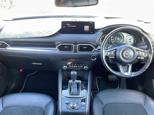 マツダ ＣＸ－５ 20S ブラックトーンED 千葉県 2022(令4)年 2.3万km ジェットブラックマイカ ワンオーナー/純正ナビ/フルセグTV/CD/DVD/Bluetooth/ETC/全周囲カメラ/バック/サイド/フロントカメラ/レダークルーズコントロール/ヘッドアップディスプレイ/前後ドライブレコーダー/前後コーナーセンサー/パワーバックドア/D席パワーシート/1列目シートヒーター/ステアリングヒーター/SPORTSモード/TCS(横滑り防止装置)/盗難防止装置/レーンキープアシスト/衝突軽減ブレーキ/オートライト/LEDヘッドライト/ウィンカーミラー/ハーフレザーシート/ステアリングスイッチ/パドルシフト/電動パーキング/ブレーキホールド/ALLオートウィンドウ/プッシュスタート/スマートキー/スペアキー１本/ドアバイザー/保証書/取扱説明書