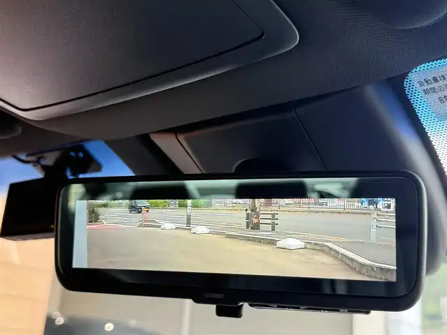 トヨタ クラウン ハイブリッド G－エグゼクティブ 香川県 2019(平31)年 7万km ホワイトパールクリスタルシャイン メーカーナビ/フルセグ/CD/DVV/Bluetooth/パノラミックビューモニター/モデリスタエアロ/純正18インチアルミ/クリアランスソナー/LEDヘッドライト/デジタルインナーミラー/黒革シート/全席シートヒーター/全席パワーシート/前席シートベンチレーション/全ドアイージークローザー/パーキングアシスト/オートハイビーム/レーダークルーズ/レーンキープアシスト/ビルトインETC