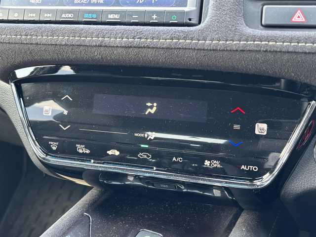 ホンダ ヴェゼル RS ホンダセンシング 大分県 2019(令1)年 2.9万km プラチナホワイトパール ・純正ナビ(CD.DVD.SD.BT.USB)/・バックカメラ/・フルセグテレビ/・レーダークルーズコントロール/・ドライブレコーダー/・ETC/・パドルシフト/・ステアリングリモコン/・シートヒーター/・ハーフレザーシート/・ブレーキホールド