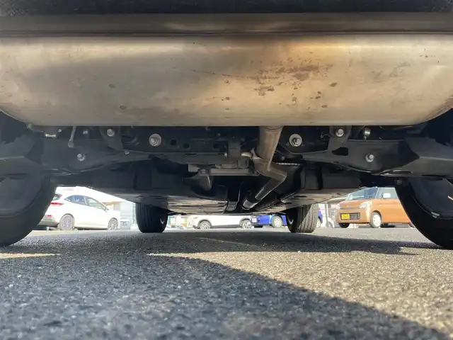 トヨタ ＲＡＶ４ G Zパッケージ 広島県 2021(令3)年 3.2万km アティチュードブラックマイカ 登録時走行距離/　31991km/ワンオーナー/Bluetooth・フルセグTV/全方位カメラ/クルーズコントロール(追従走行あり)/衝突被害軽減システム/車線逸脱警報/後側方車両検知警報(ブラインドスポットモニター)/横滑り防止装置/盗難防止装置/ドライブレコーダー/ルーフレール/レザーシート/シートヒーター/置くだけ充電/電子パーキング/パワーシート(メモリ機能有り)/パワーバックドア/ビルトインETC/ステアリングヒーター/デジタルインナーミラー/オートライト/純正LEDライト/フォグランプ/プッシュスタート/スマートキー/MTモード付きAT/純正アルミホイール 19インチ/ドアバイザー/純正フロアマット/新車時整備手帳（保証書）/取扱説明書