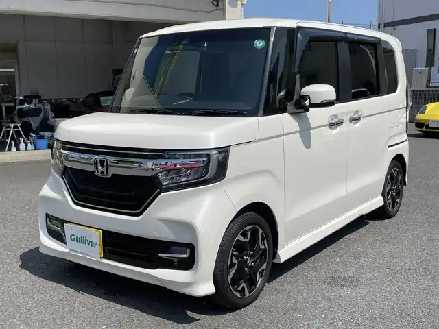ホンダ Ｎ ＢＯＸ カスタム G L ターボ ホンダセンシング 石川県 2017(平29)年 8.8万km プレミアムホワイトパールⅡ 純正8インチSDナビ・地デジTV/純正CD/DVD/SD/MSV/BT/USB/バックモニター/ETC/ハーフレザーシート/両側パワースライドドア/ホンダセンシング/レーダークルーズコントロール/衝突軽減ブレーキ/車線逸脱警報/純正15インチAW/LEDライト/LEDフォグ/純正ドライブレコーダー/パドルシフト/プッシュスタート/スマートキー×2/H29/30/R1/2/4年ディーラー整備記録/保証書・取説あり