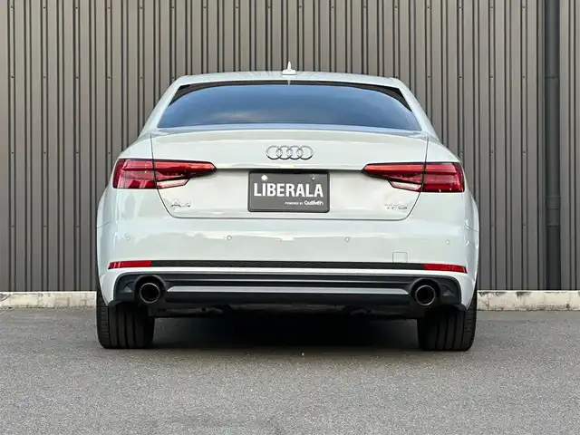 アウディ Ａ４ 2.0TFSIスポーツ S ライン PKG 福島県 2016(平28)年 3.9万km グレイシアホワイトメタリック 純正ナビ(CD/DVD/BT/SD/AUX)/フルセグTV/アクティブレーンアシスト/クルーズコントロール/ETC/オートホールド/ステアリングスイッチ/パドルシフト/前方ドライブレコーダー/パワーシート/シートヒーター/バーチャルコクピット/純正18AW/純正フロアマット/取扱説明書/保証書/スペアキー