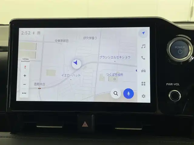 トヨタ ヴォクシー ハイブリッド S－Z 茨城県 2022(令4)年 2.3万km ホワイトパールクリスタルシャイン 快適利便パッケージ/純正10.5型DA/バックカメラ/フルセグ/CD/DVDデッキ/衝突被害軽減ブレーキ/車線逸脱抑制装置/レーダークルーズコントロール/オートマチックハイビーム/クリアランスソナー/BSM/両側電動スライドドア/ETC2.0/AC100V/パワーバックドア/シートヒーター/純正17インチAW/3眼LEDヘッドライト/スマートキー