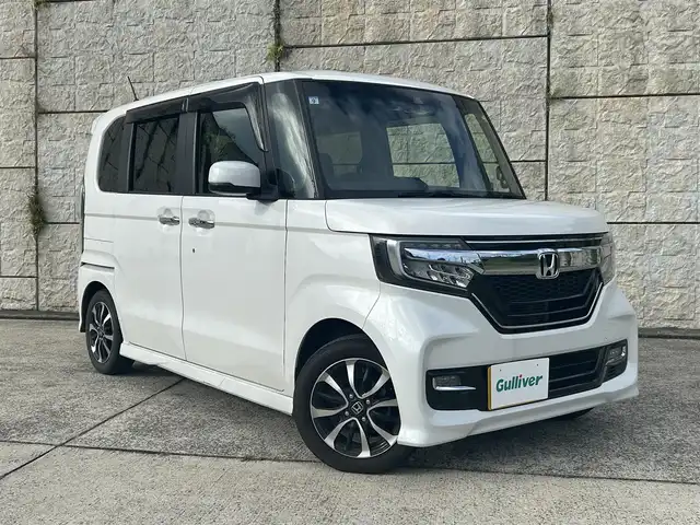 ホンダ Ｎ ＢＯＸ カスタム G L ホンダセンシング 長崎県 2019(令1)年 7.6万km プラチナホワイトパール 社外メモリナビ/（CD/DVD/BT/フルセグ）/バックカメラ/衝突軽減ブレーキ/レーンアシスト/レーダークルーズ/ETC/片側パワースライドドア/オートライト/スマートキー/プッシュスタート/純正14インチAW