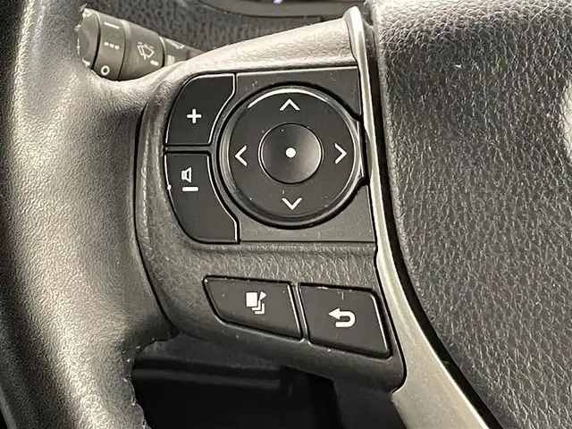 トヨタ ヴォクシー ZS 煌 愛知県 2018(平30)年 8万km イナズマスパーキングブラックガラスフレーク 純正１０．５インチナビ/（AF/FM/CD/DVD/フルセグTV/SD/Bluetooth）　/モデリスタフルエアロ/トヨタセーフティセンス/　ー衝突軽減システム/　－レーンキープアシスト/　－オートマチックハイビーム/　－クルーズコントロール/　－先行車発進告知/両側電動スライドドア　/ビルトインＥＴＣ　/ＬＥＤヘッドライト　/バックカメラ　/ドライブレコーダー　/プッシュスタート/スマートストップ/スマートキー/純正フロアマット/純正アルミホイール