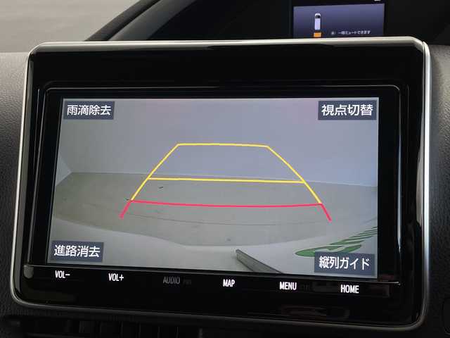 トヨタ ヴォクシー ZS 煌Ⅲ 茨城県 2021(令3)年 4.9万km ホワイトパールクリスタルシャイン 純正９インチナビ　バックモニター　フリップダウンモニター　衝突被害軽減ブレーキ　両側電動スライドドア　スマートキー　フルセグＴＶ　クルコン　ＥＴＣ　コーナーセンサー　横滑り防止装置　プッシュスタート