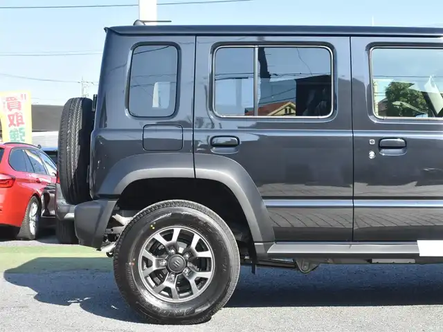 スズキ ジムニー ノマド FC 神奈川県 2025(令7)年 0.1千km 黒 ワンオーナー/セーフティサポート（予防安全技術）/：デュアルブレーキサポート/：誤発進抑制機能/：後退時ブレーキサポート/：後方誤発進抑制機能/：車線逸脱警報機能/：ハイビームアシスト/：アダプティブクルーズコントロール/：標識認識機能/：ふらつき警報機能/：先行車発進お知らせ機能/純正15インチアルミホイール/シートヒーター（前席）/純正LEDヘッドライト/：フロントフォグライト/：ヘッドランプウォッシャー