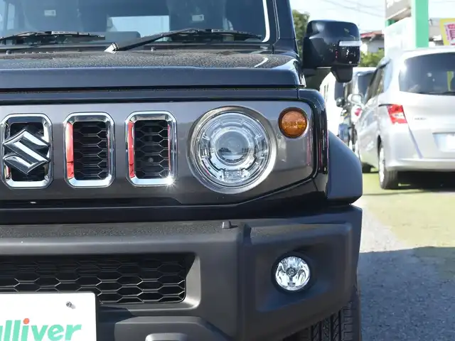 スズキ ジムニー ノマド FC 神奈川県 2025(令7)年 0.1千km 黒 ワンオーナー/セーフティサポート（予防安全技術）/：デュアルブレーキサポート/：誤発進抑制機能/：後退時ブレーキサポート/：後方誤発進抑制機能/：車線逸脱警報機能/：ハイビームアシスト/：アダプティブクルーズコントロール/：標識認識機能/：ふらつき警報機能/：先行車発進お知らせ機能/純正15インチアルミホイール/シートヒーター（前席）/純正LEDヘッドライト/：フロントフォグライト/：ヘッドランプウォッシャー