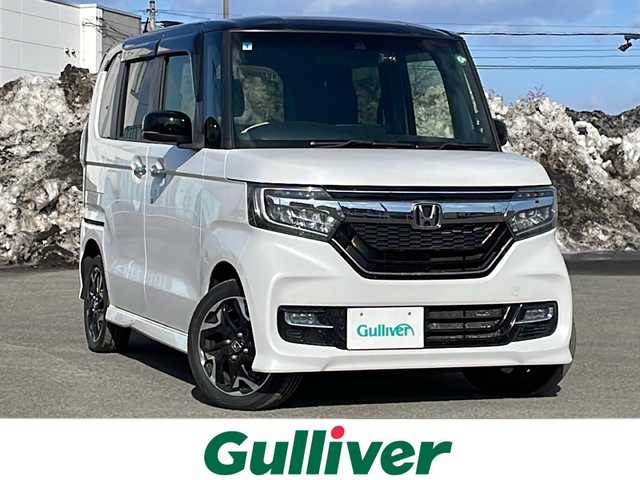 ホンダ Ｎ ＢＯＸ カスタム G L ターボ ホンダセンシング 道央・札幌 2019(平31)年 13.8万km パールⅡ ４WD/ホンダセンシング/社外メモリーナビ/CD/DVD/BT/フルセグ/衝突被害軽減ブレーキ/横滑り防止装置/アダプティブクルーズコントロール/レーンキープアシスト/リヤコーナーセンサー/バックカメラ/ビルトインETC/ドライブレコーダー/アイドリングストップ/ECONモード/両側パワースライドドア/前席シートヒーター/ハーフレザーシート/革巻きステアリング/ステアリングリモコン/パドルシフト/プッシュスタート/スマートキー/LEDヘッドライト/オートライト/オートハイビーム/フォグランプ/電動格納ミラー/ヒーテッドドアミラー/ウィンカーミラー/純正フロアマット/ドアバイザー