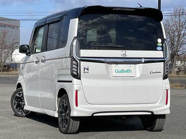 ホンダ Ｎ ＢＯＸ カスタム G L ターボ ホンダセンシング 道央・札幌 2019(平31)年 13.8万km パールⅡ ４WD/ホンダセンシング/社外メモリーナビ/CD/DVD/BT/フルセグ/衝突被害軽減ブレーキ/横滑り防止装置/アダプティブクルーズコントロール/レーンキープアシスト/リヤコーナーセンサー/バックカメラ/ビルトインETC/ドライブレコーダー/アイドリングストップ/ECONモード/両側パワースライドドア/前席シートヒーター/ハーフレザーシート/革巻きステアリング/ステアリングリモコン/パドルシフト/プッシュスタート/スマートキー/LEDヘッドライト/オートライト/オートハイビーム/フォグランプ/電動格納ミラー/ヒーテッドドアミラー/ウィンカーミラー/純正フロアマット/ドアバイザー