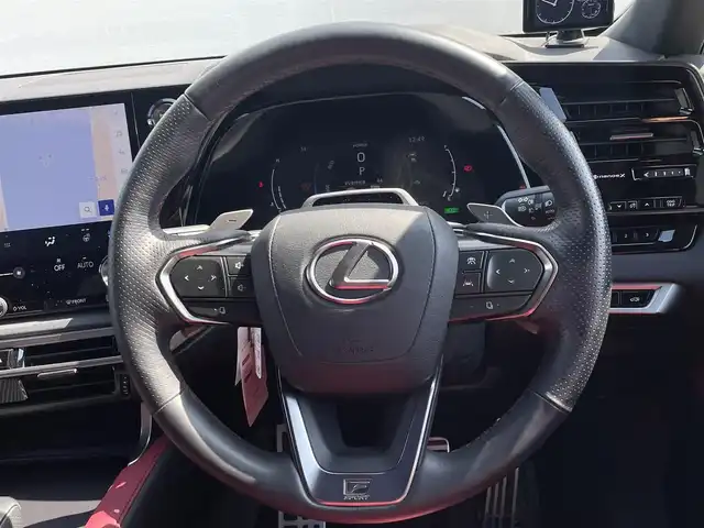 レクサス ＲＸ 500h Fスポーツパフォーマンス 東京都 2023(令5)年 1.9万km グラファイトブラックガラスフレーク マークレビンソンサウンドシステム/パノラマルーフ/スポーティエアロパッケージ/純正OP21インチAW/オレンジキャリパー/赤/黒コンビレザー