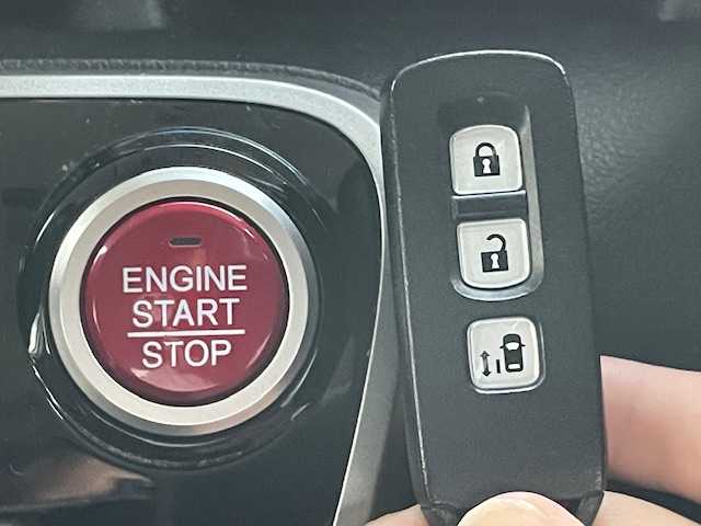 ホンダ Ｎ ＢＯＸ G Lパッケージ 静岡県 2014(平26)年 10.8万km プレミアムホワイトパール ワンオーナー/純正メモリナビ/AM/FM/CD/DVD/BT/フルセグ/バックカメラ/左側パワースライドドア/純正フロアマット/プッシュスタート/スマートキー/ETC/オートライト/キセノンライト