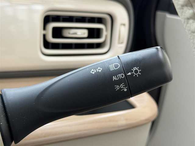 スズキ ラパン X 兵庫県 2021(令3)年 5.6万km アーバンブラウンパールメタリック 社外ナビ(AVN-R10)/(CD/BT/SD)/フルセグTV/バックカメラ/ETC/衝突軽減ブレーキ/コーナーセンサー/前後ドライブレコーダー/前席シートヒーター/HIDヘッドライト/オートライト/ステアリングリモコン/革巻ステアリング/スマートキー/電動格納ミラー/ドアバイザー/社外フロアマット