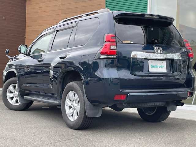 トヨタ ランドクルーザー プラド TX 静岡県 2021(令3)年 4.8万km ブラッキッシュアゲハガラスフレーク ４WD/ワンオーナー/純正SDナビ【AM/FM/BT/CD/DVD】/フルセグＴＶ/バックカメラ/ステアリングスィッチ/ＥＴＣ/スマートキー/クルーズコントロール/ルーフレール/コーナーセンサー/純正フロアマット/プッシュスタート/オートマチックハイビーム/オートライト/電格ミラー/スペアキー１/レーンキープアシスト/衝突被害軽減システム/ステアリングリモコン/横滑り防止装置/ドライブレコーダー/保証書/取扱説明書