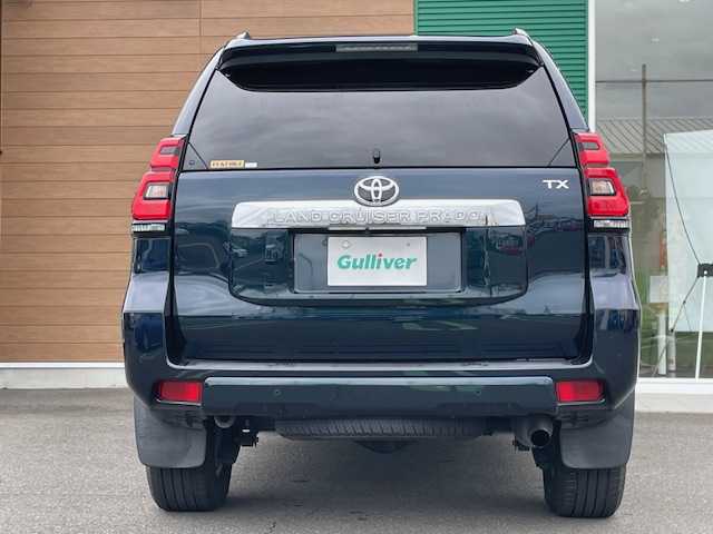 トヨタ ランドクルーザー プラド TX 静岡県 2021(令3)年 4.8万km ブラッキッシュアゲハガラスフレーク ４WD/ワンオーナー/純正SDナビ【AM/FM/BT/CD/DVD】/フルセグＴＶ/バックカメラ/ステアリングスィッチ/ＥＴＣ/スマートキー/クルーズコントロール/ルーフレール/コーナーセンサー/純正フロアマット/プッシュスタート/オートマチックハイビーム/オートライト/電格ミラー/スペアキー１/レーンキープアシスト/衝突被害軽減システム/ステアリングリモコン/横滑り防止装置/ドライブレコーダー/保証書/取扱説明書