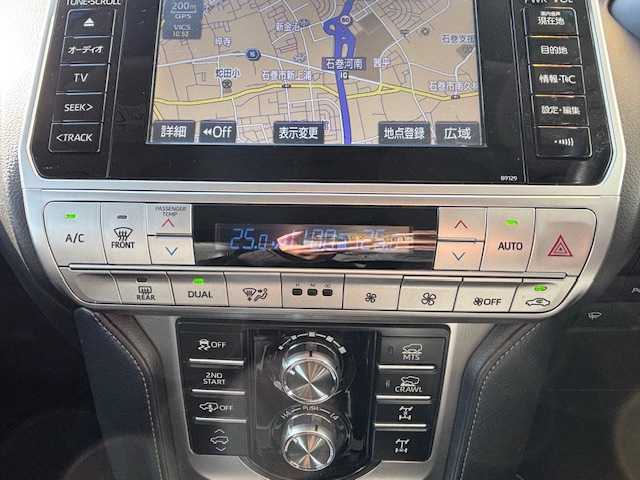 トヨタ ランドクルーザー プラド TZ－G 宮城県 2019(令1)年 4.7万km ホワイトパールクリスタルシャイン 登録時走行距離46663km/純正SDナビ/ワンセグTV/CD/DVD/Bluetooth/シートヒーター・クーラー/電動パワーシート/電動格納ミラー/ドライブレコーダー/コーナーセンサー/アラウンドビューモニター/バックカメラ/サンルーフ/追従クルーズコントロール/ステアリングリモコン/オートライト/オートマチックハイビーム/寒冷地仕様/ＥＴＣ/モデリスタフルエアロ/ＬＥＤライト