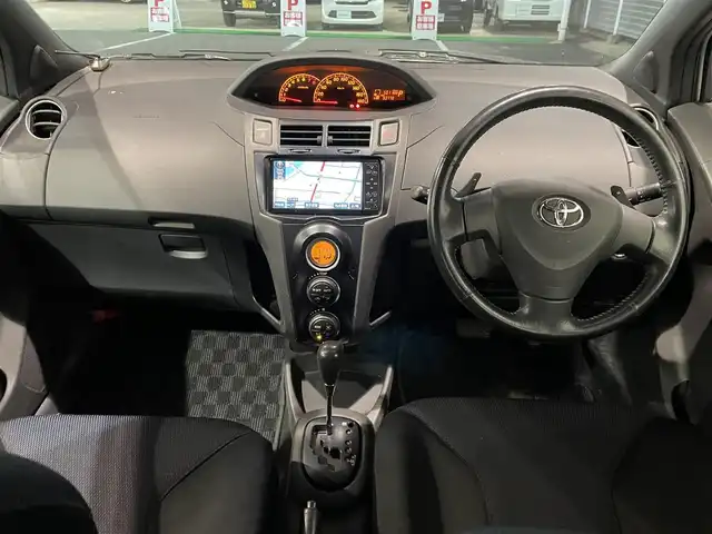 トヨタ ヴィッツ RS 福島県 2008(平20)年 9.4万km ホワイト 純正HDDナビ/CD/DVD/BT/SD/フルセグTV/社外車高調ローダウン/パドルシフト/キセノンライト/フォグライト/プッシュスタート/ドアバイザー/フロアマット