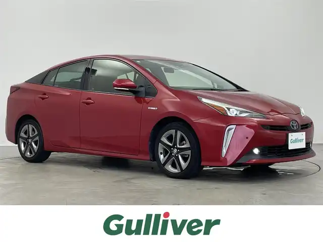 トヨタ プリウス Sツーリングセレクション 埼玉県 2019(平31)年 5.5万km エモーショナルレッドⅡ 純正9インチナビ バックカメラ セーフティセンス レーダークルーズコントロール黒革シート ETC 地デジフルセグTV LEDヘッドライト プッシュスタート スマートキー シートヒーター
